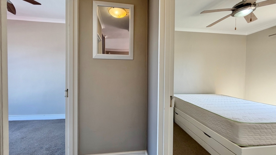 2 Bedroom Property for Sale in Greenways Golf Estate Western Cape